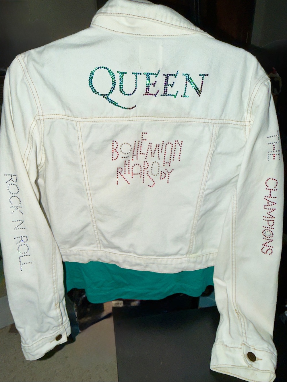 QUEEN handmade band Jacket. Austrian crystals!! 🤘🎤🇬🇧. White denim Women’s XL
